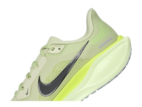 Image of NIKE Men Running Shoes