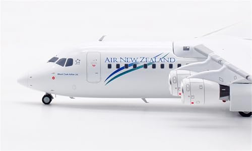 Modelos de Aviones Compactos de 14 cm Evitan la Falta de Espacio en Vitrinas 2