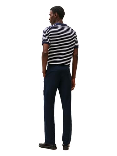 Image of Tommy Hilfiger Men's Casual Moisture Wicking Wrinkle Resistant Stretch Performance Pants in Straight Fit
