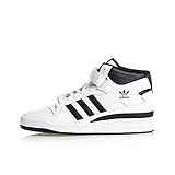 Practica tu deporte favorito gracias a las Zapatillas deportivas de adidas. Comodidad y ligereza para que sólo tengas que preocuparte de rendir al máximo