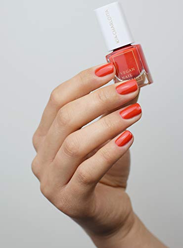 Kia Charlotta Trust your heart . Erdbeerrot 5ml 15free vegan & tierversuchsfreier Nagellack
