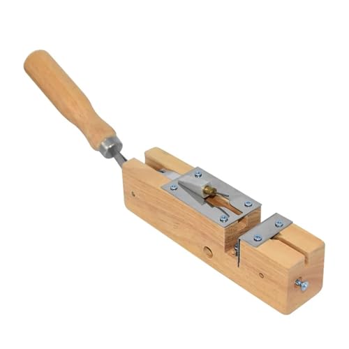 Cadre d'abeille déformé ? Utilisez ce perforateur d'œillets portable en bois