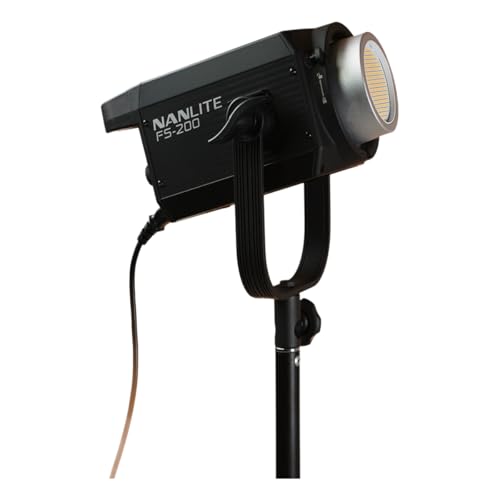 Image of Nanlite FS-200 Studio Spotlight