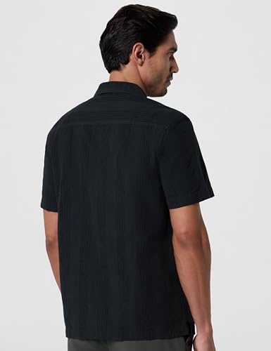 Image of Peter England Men's Casual Half Sleeve Resort Collar Shirt in 100% Cotton Seersucker with Striped Design