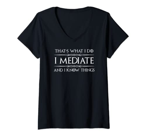 Regali di mediazione per mediatori di uomini e donne. La maglietta divertente dice che medio e so le cose. Grande equipaggiamento umoristico mediatore accreditato per arbitrato e aggiudicazione mediatrice professionale. Roba interessante per imparzialità pro alla ricerca di una risoluzione di riformulazione.