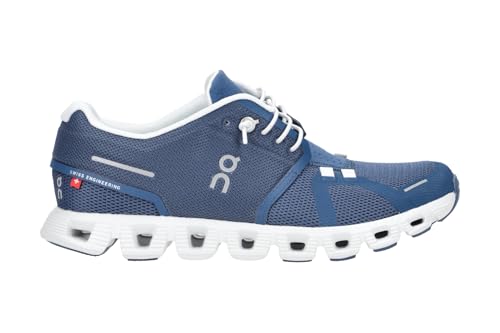 Image of On Women's Cloud 5 Sneakers