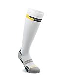 [RENDIMIENTO AL TOPE] Medias deportivas Unisex para Hombre y Mujer (1 par) - Estructura elástico-compresiva con compresión graduada 18-22 mmHg que mejora el retorno venoso facilitando la recuperación muscular. Camiseta con tela de pana para aumentar la elasticidad progresiva y maximizar el rendimiento. Concebidas y diseñadas para adaptarse perfectamente a cualquier tipo de actividad física, incluso a las más intensas y extremas. Dispositivo médico Clase I