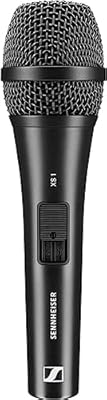 Sennheiser XS 1 micrófono dinámico portátil Profesional Sonido nítida y diseño Resistente para Cantantes y presentadores - Negro (507487) | Ya disponible en tu tienda friki favorita! En mundofriki.es!
