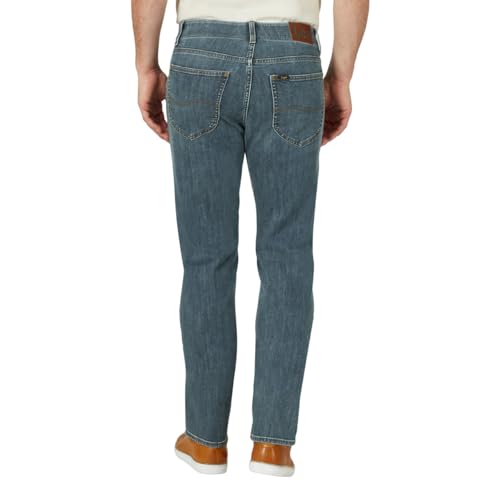 Image of LEE Men's Performance Series Extreme Motion Regular Fit Jean