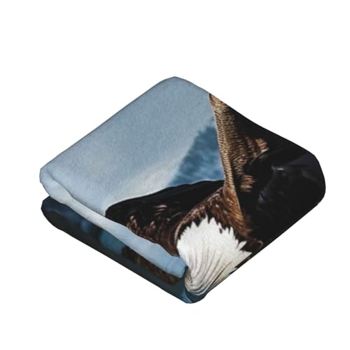 Couverture flanelle motif aigle au design sauvage et élégant