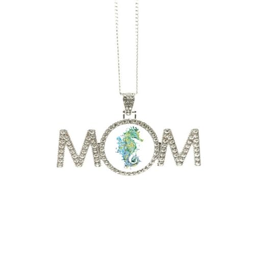 Collier hippocampe coloré de haute précision avec un riche motif vie marine M