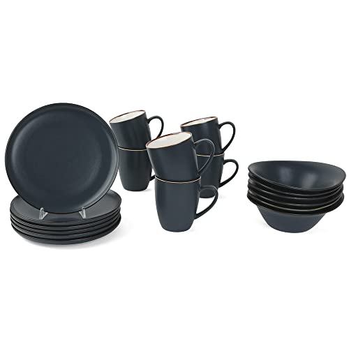 Servicio de café de porcelana de 18 piezas.