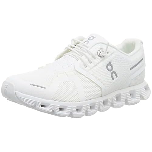 On Women’s Cloud 5 Sneakers