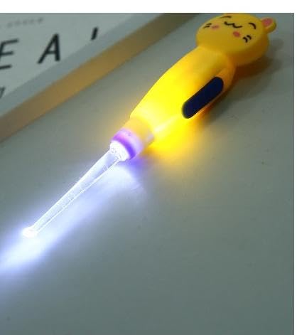2pcs Ear Wax Removal LED Light Illuminated Ear Pick Remover,Cute Flashlight Earpick,Earwax Cleaning and Removal Tools for Adults and Children Ear Safe (Yellow cat & Pink Pig)