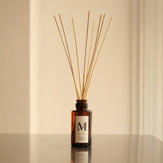 【ART LABO】アルファベット リード ディフューザー (M)