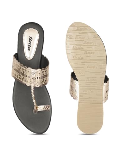 Image of Bata Women's METALLIC TR E Toe Ring Slippers (5715831 ROSE GOLD 3 UK)