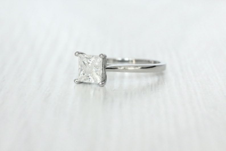 Anneau plaqué argent anti ternissement bague solitaire 925
