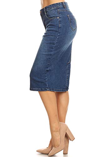 Women's Plus Size Mid Waist Below Knee Length Denim Skirt in a Pencil Silhouette in M. Blue Size 1XL2