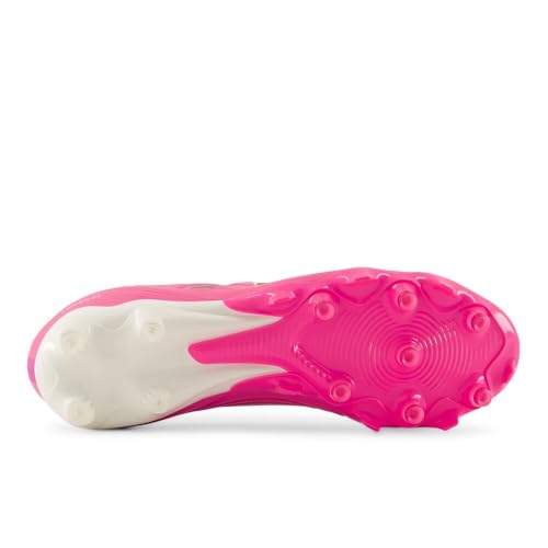New Balance Tekela Team Low FG V5 Cleats
