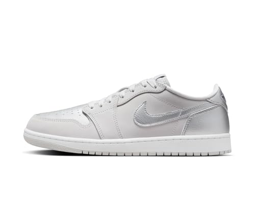 NIKE Air Jordan 1 Retro Low Baskets pour homme, Gris neutre métallisé argenté, 44 EU