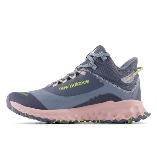 Image of New Balance Women's Fresh Foam Garoe V1 Midcut