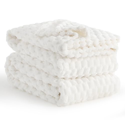 Aisbo White Throws for Sofas Extra Large - Super King Size Fleece Fluffy Blanket Bed Throw for Sofa Soft Warm Fuzzy Couch Blanket 220x240 cm