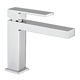 Latoscana QUCR211 Quadro Single Lever Handle Lavatory Faucet In Chrome