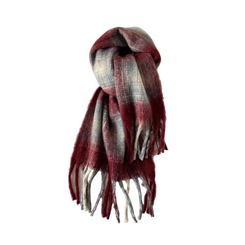 Écharpe en mohair doux de qualité supérieure pour une tenue d'hiver élégante.