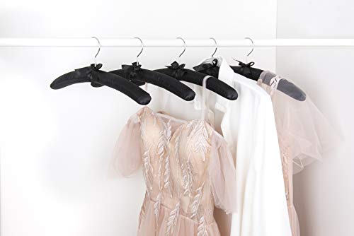 Amber Home S002 5 Pack 17 Inch Large Black Satin Padded Hangers For Women Clothing, Anti Slip Cushioned Hangers For Sweaters thumb #1