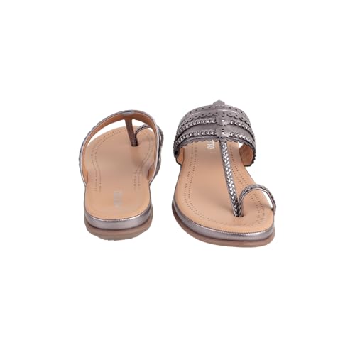 Image of Metro Women Flat Kolhapuri Comfort Chappal