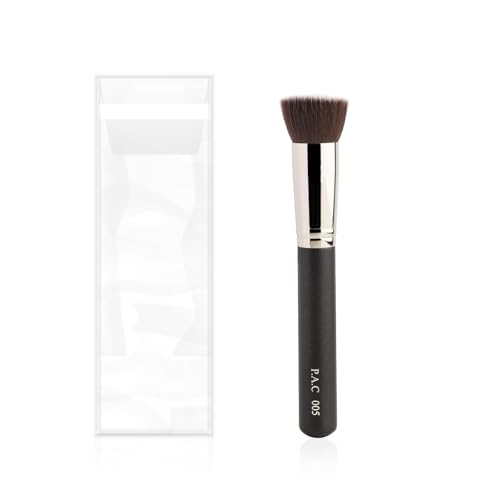 Image of PAC Foundation Brush 005
