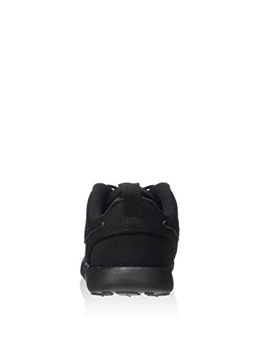 Nike Kid's Roshe One Running Shoe3