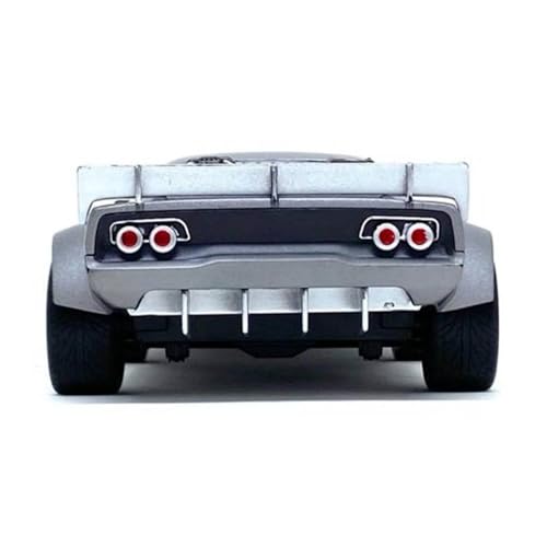 Auto a escala 1:24 Dom's Ice Charger metal plateado miniatura 4