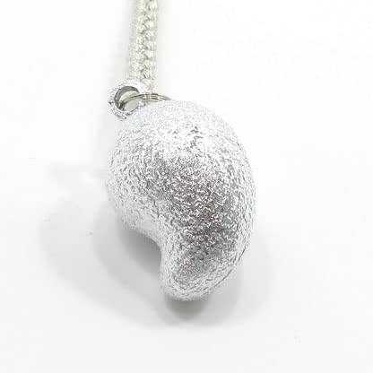 魔除け、厄除け玉 Amazon.co.jp: 水琴鈴 勾玉の鈴 ストラップ 銀の鈴 魔除け鈴 お守り ま