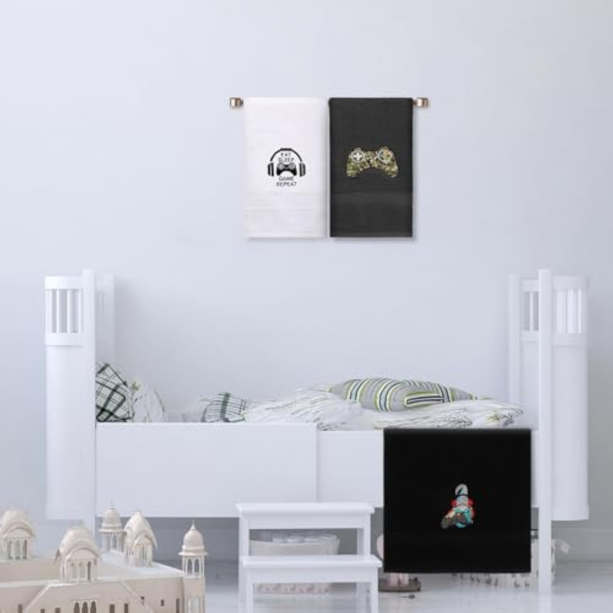 Gaming Hand Towels Set of 3, Embroidered Video Game Gnome