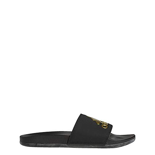 Claquettes adidas Adilette Comfort : finies les douleurs aux pieds, optez pour le bien-être