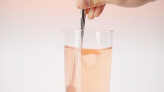 SOS Hydration Electrolyte Powder Packets, Low-Sugar, Immunity Support Hydration Replenishment Drink Mix, Berry Flavor, 20 Sticks