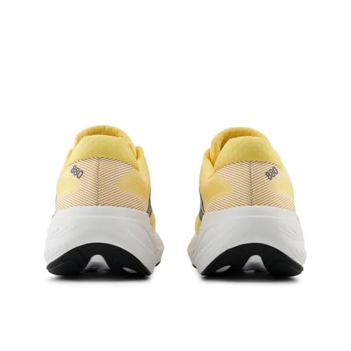Image of New Balance Women 880 Running Shoes