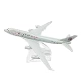 YUBJIANG 1:400 16cm Qatar Airways Airplane Model Alloy Simulation Aircraft Ornaments