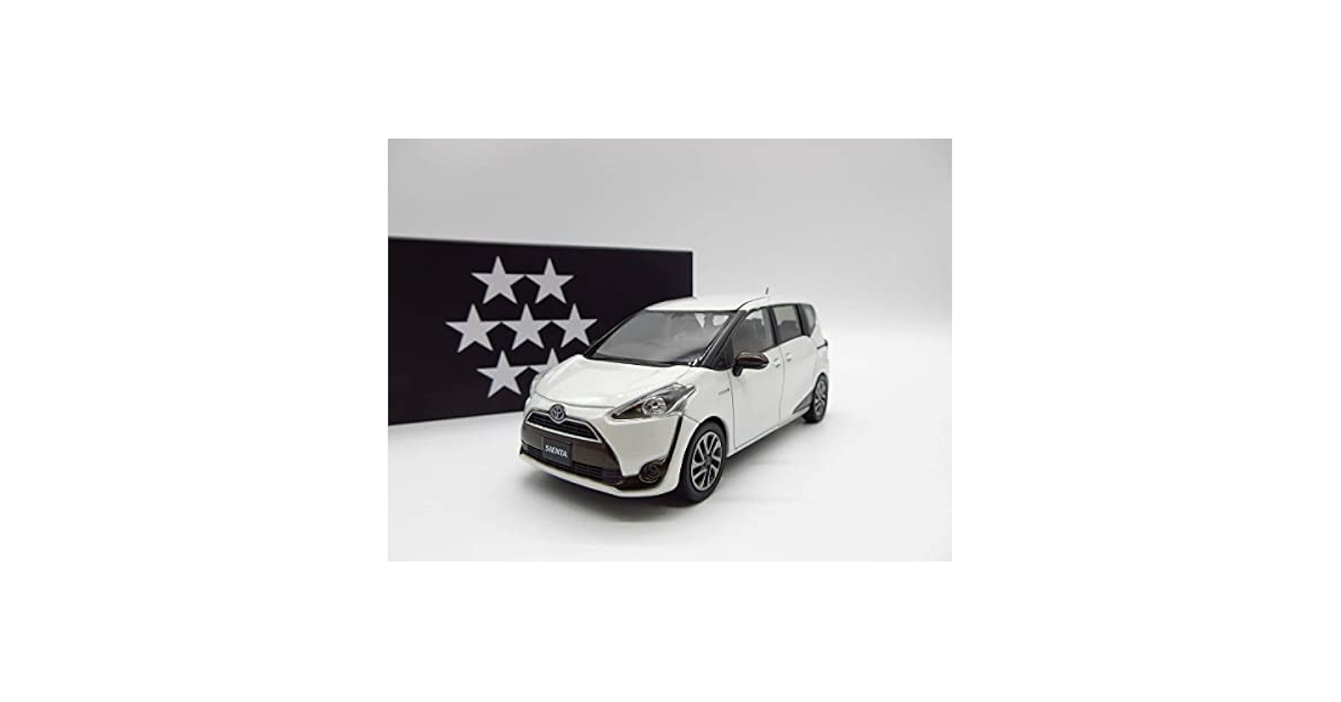 新型シエンタミニカー 1/30ダイキャスト製 ホワイトパールクリスタルシャイン Amazon.co.jp: 1 30 トヨタ 新型シエンタ 2022 ミニカー