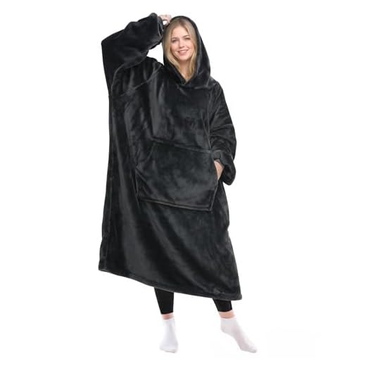 31FF5bzdMZL._SS520_ Best hooded blanket with sleeves
