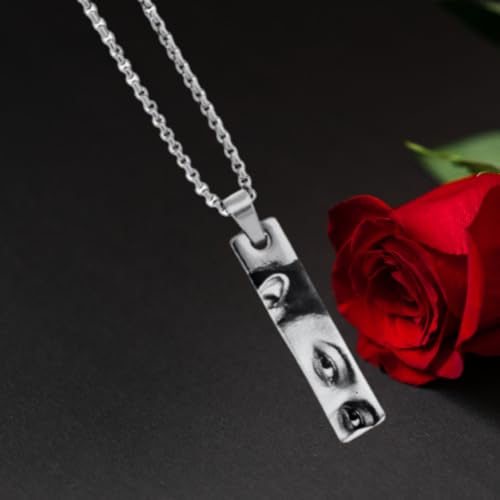 Personalized Photo Necklace – Perfect for Creating a Unique and Thoughtful Gift for Him or Her - A Stunning Piece of Customizable Jewelry for Men & Women