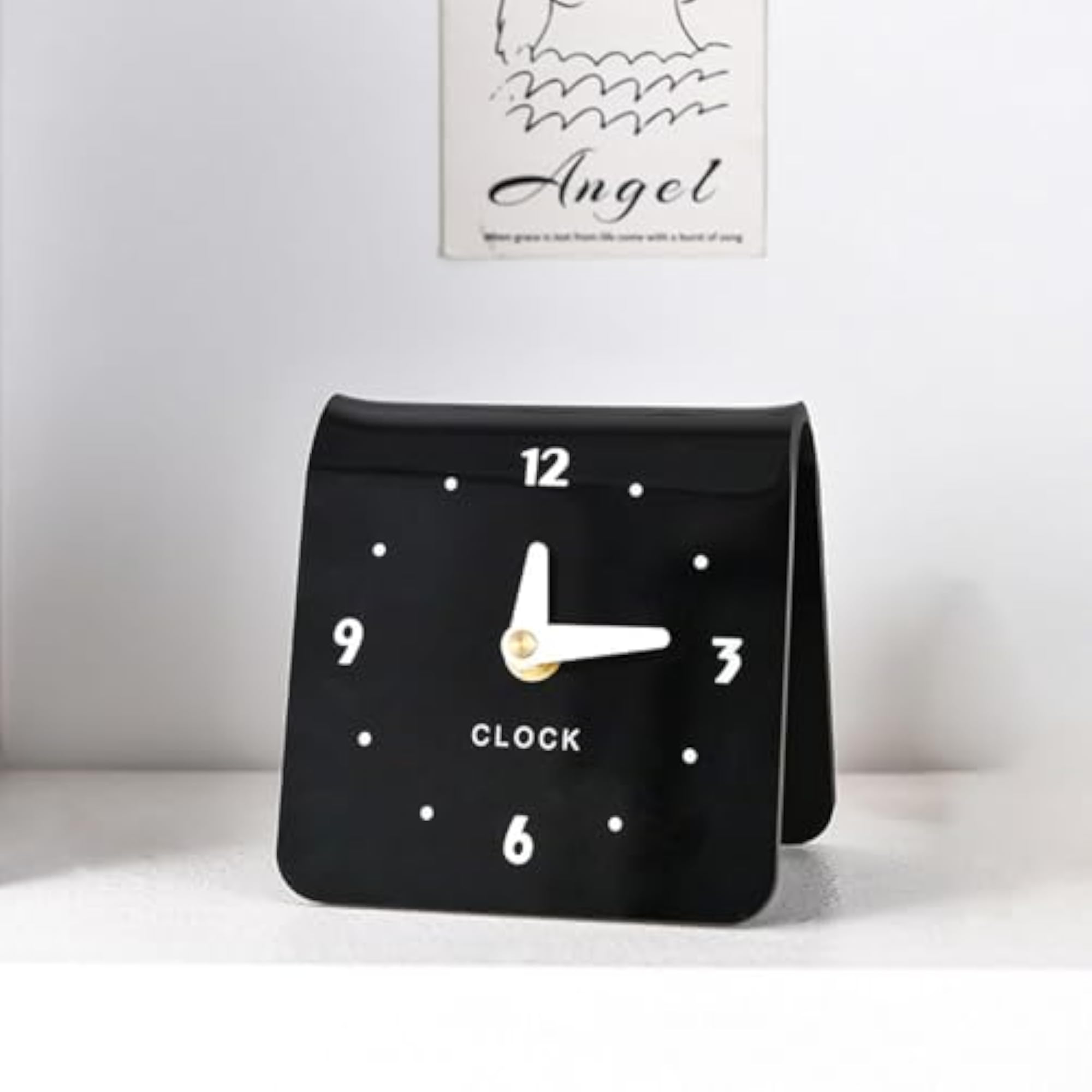 Simple Modern Decorative Silent Table Clock