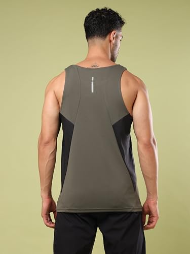 Image of TECHNOSPORT Men's Solid Slim Fit Scoop Neck Sports Innerwear Vest with TECHNOCOOL+ Quick Dry Anti Odour Anti Microbial 2 Way Stretch Soft & Smooth Activewear