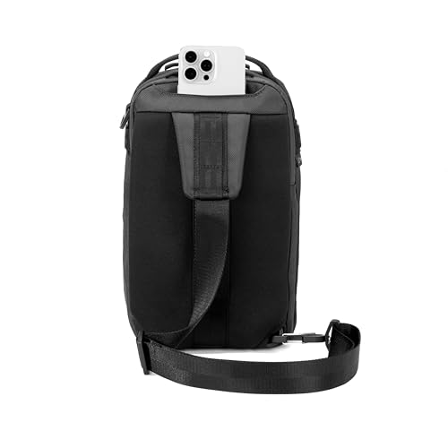 Travelpro Altitude Crossbody3