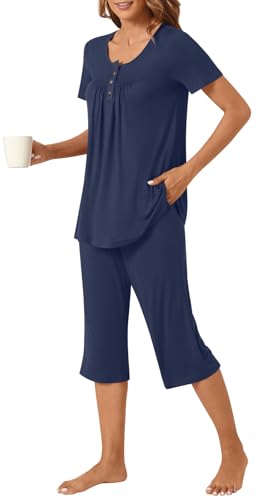 Image of Womens Summer Pajama Sets 2 Piece Short Sleeve Top and Capri Pants Plus Size Ladies Lounge Pjs Sets with Pockets