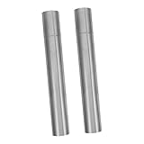 Schützendes design: die zylindrische form verhindert, dass dokumente geknickt oder geknickt werden, und sorgt dafür, dass sie in einem geeigneten zustand bleiben. metall-aufbewahrungsröhre für schriftrollen, aufbewahrungsröhre für diplome