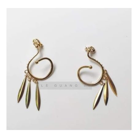 Amazon ツイステッドワンダーランド ツイステ カリム アルアジーム ピアス コスチューム ハロウィン クリスマス 制服 大人 アニメ Cosplay イベント風 コスプレ 仮装 通販