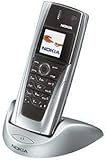 Laden Sie Ihr Telefon und Ihren Ersatzakku
