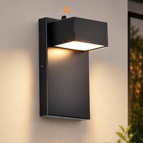 Image of Alighting Dusk Till Dawn Outdoor Wall Light